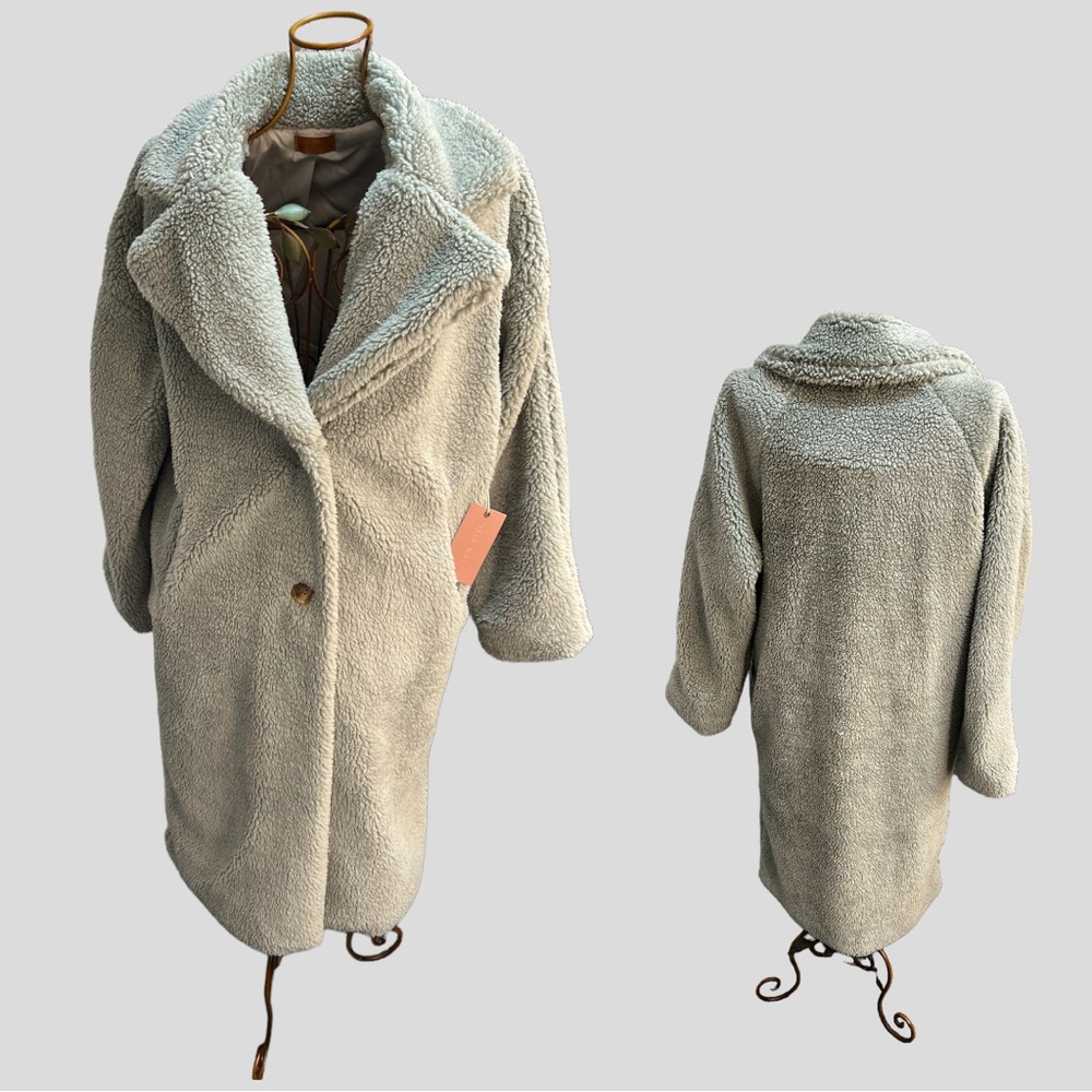 Isle Rae Teddy Coat